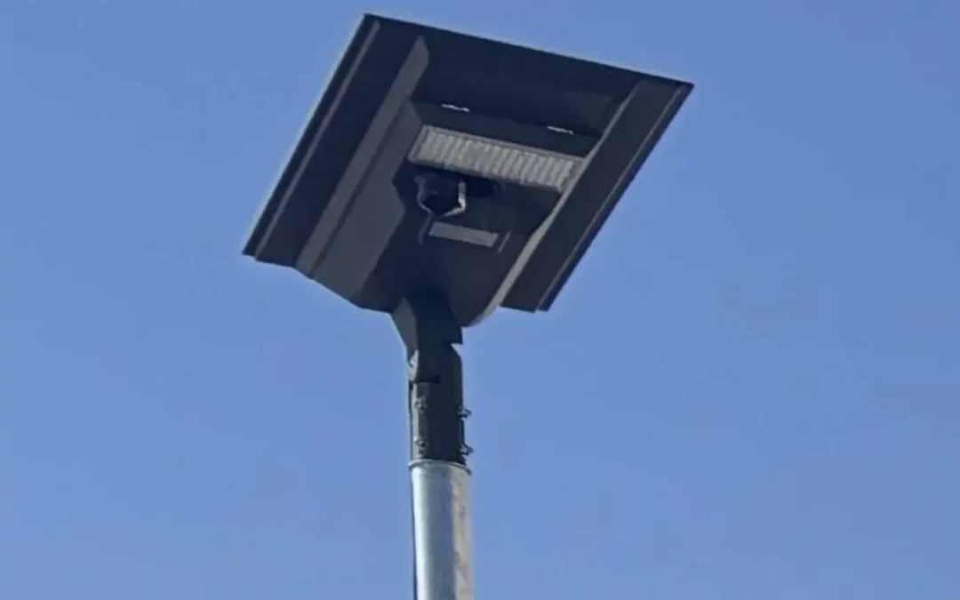 Proyecto de alumbrado público híbrido solar-red en Yuncos (Toledo)